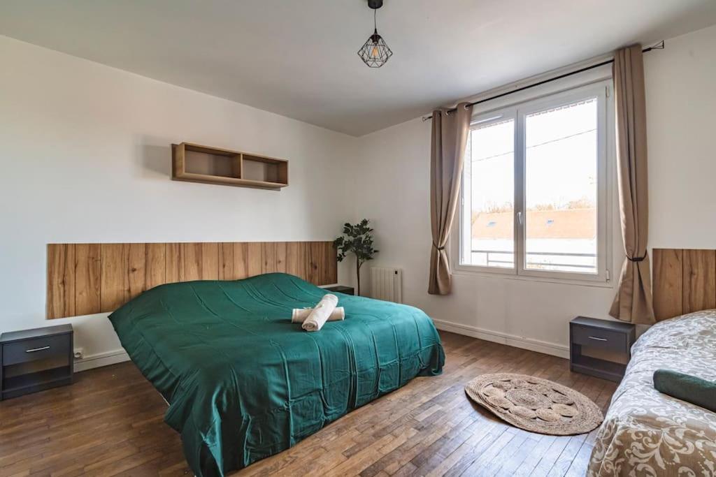 La "Taniere" Pour 6 Personnes Apartment Isles-sur-Suippe Exterior photo